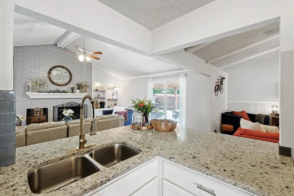 3529 Shorecrest Drive Plano, TX 75074