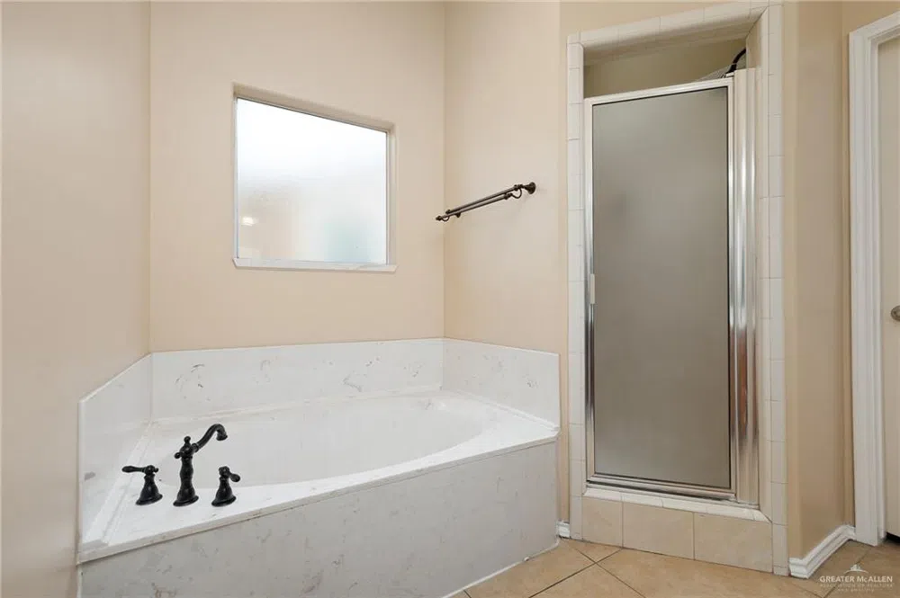 4316 Date Palm Avenue McAllen, TX 78501