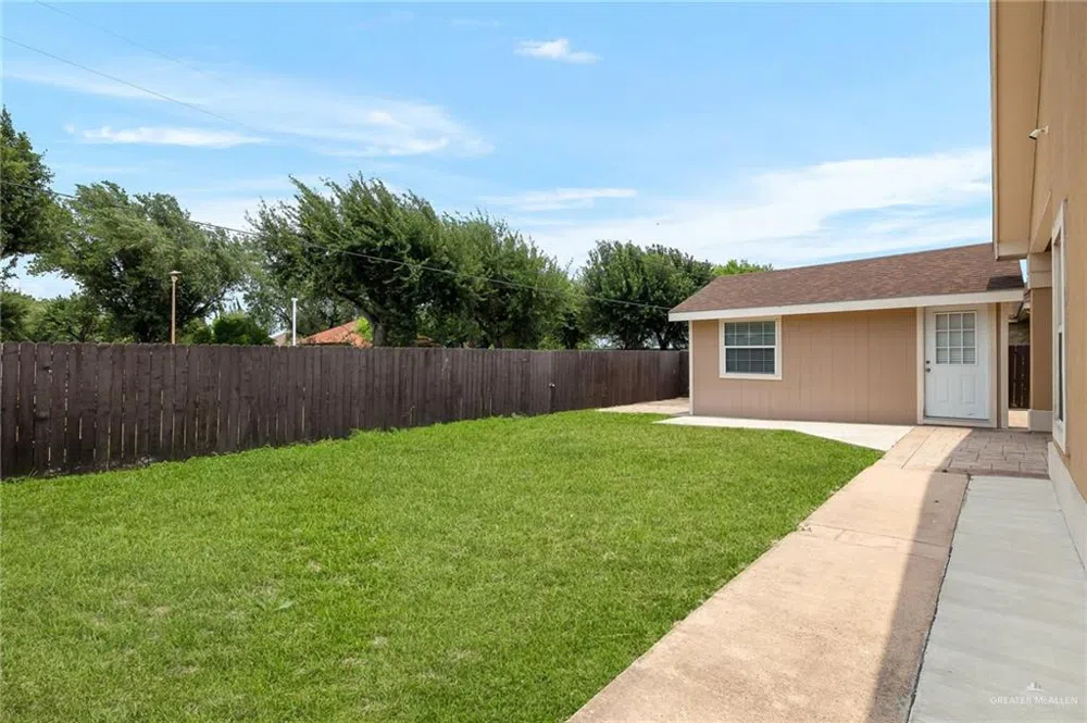 4316 Date Palm Avenue McAllen, TX 78501