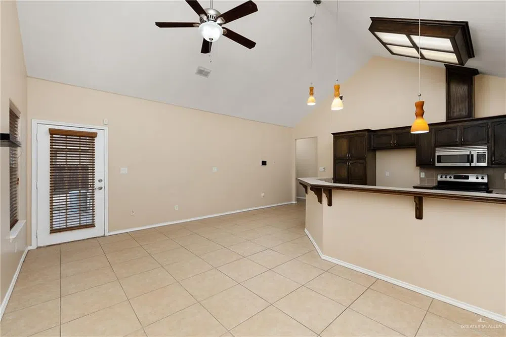 4316 Date Palm Avenue McAllen, TX 78501