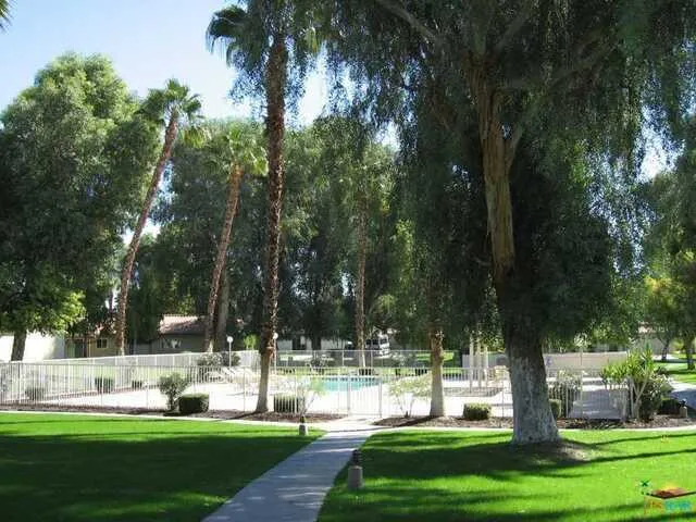 75235 Vista Corona Palm Desert, CA 92211