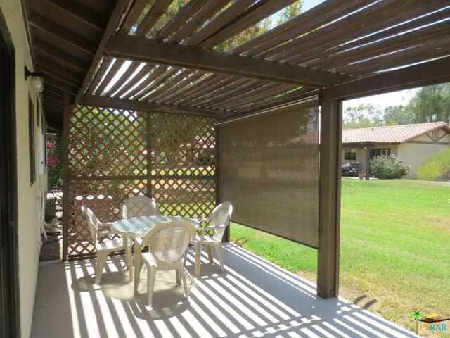 75235 Vista Corona Palm Desert, CA 92211