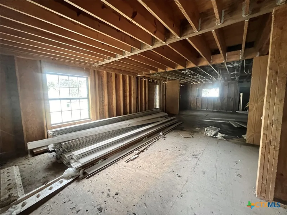1902 MCLEOD STREET Cuero, TX 77954