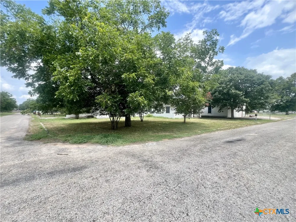 1902 MCLEOD STREET Cuero, TX 77954