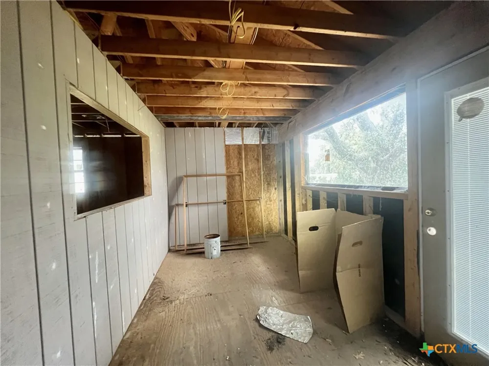 1902 MCLEOD STREET Cuero, TX 77954