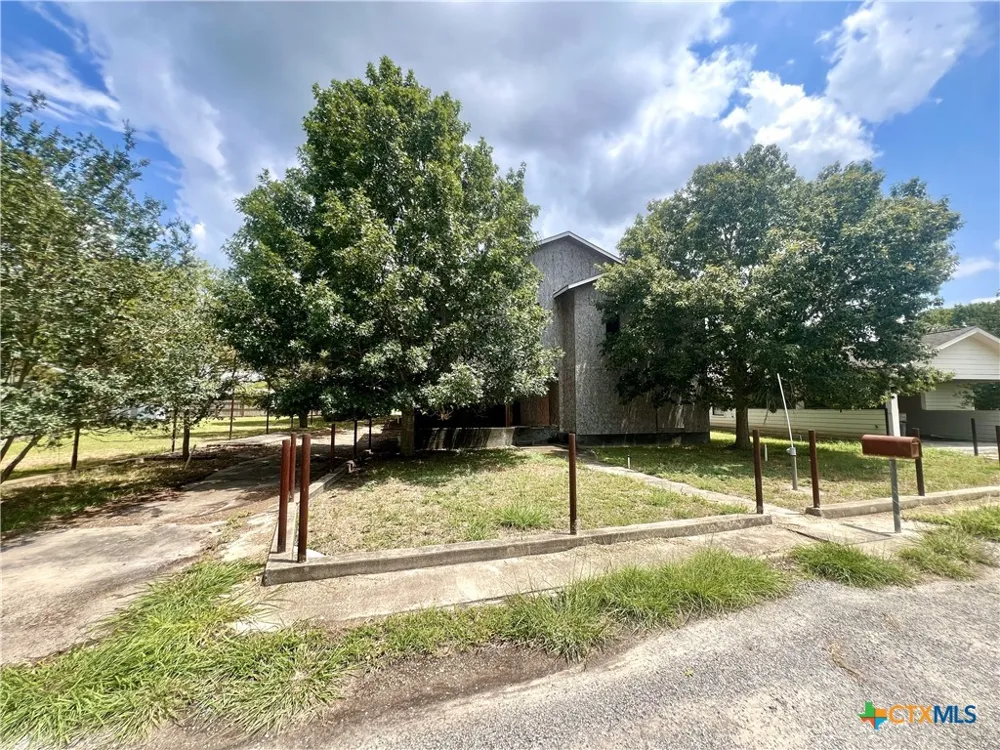 1902 MCLEOD STREET Cuero, TX 77954