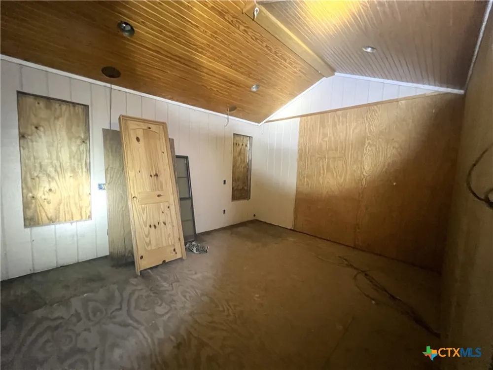 1902 MCLEOD STREET Cuero, TX 77954