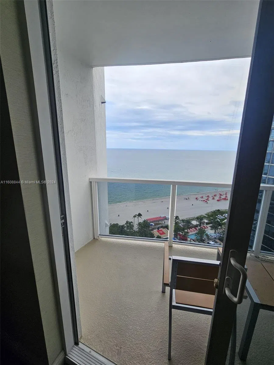 18001 Collins Ave #2610 Sunny Isles Beach, FL 33160
