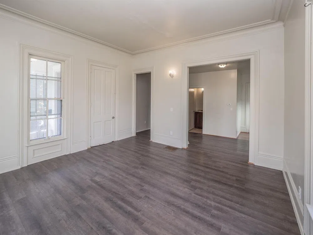 935 W Lovell Street Kalamazoo City, MI 49007