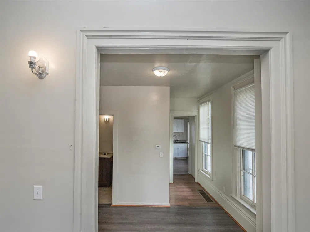 935 W Lovell Street Kalamazoo City, MI 49007