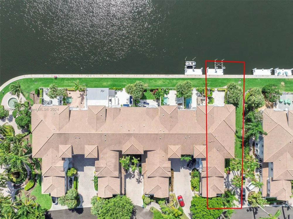21301 NE 38th Ave #58 Aventura, FL 33180