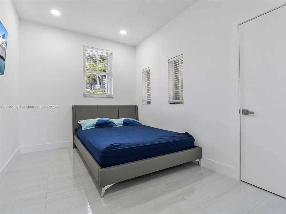 21301 NE 38th Ave #58 Aventura, FL 33180
