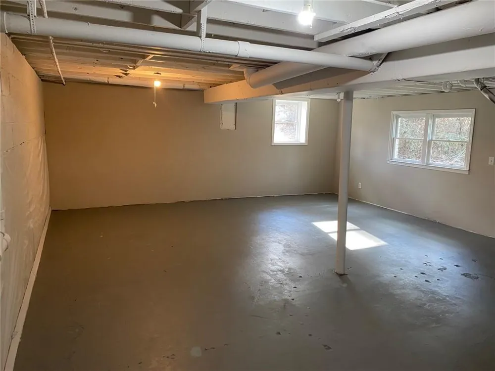 111 Quail Run Woodstock, GA 30189
