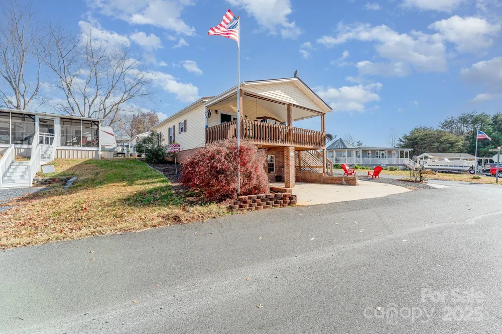 231 Badin View Road New London, NC 28127