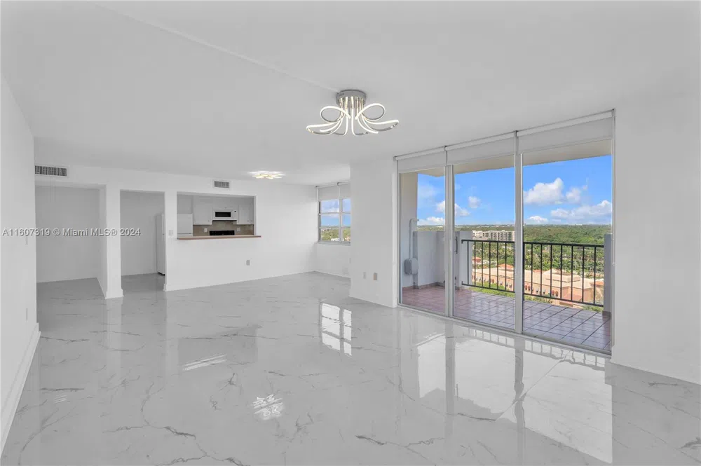 2780 NE 183rd St #1601 Aventura, FL 33160