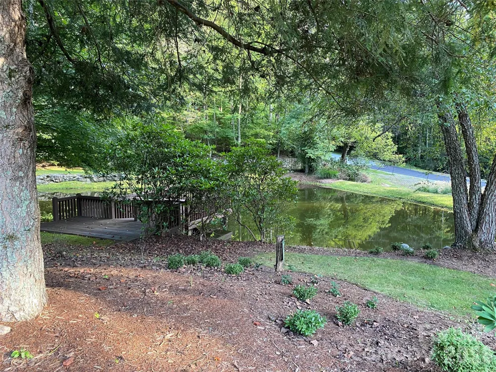270 Somersby Parkway #8 Laurel Park, NC 28739
