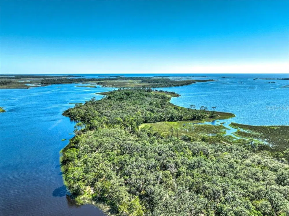 00000 CLARK ISLAND Cedar Key, FL 32625
