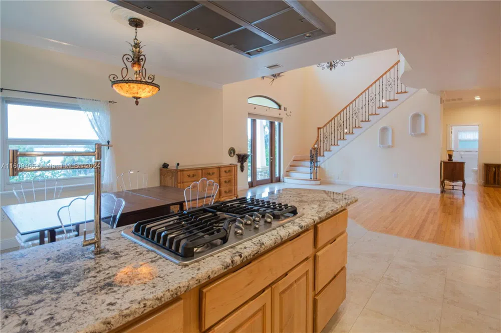 1613 Indian River Drive Cocoa, FL 32922