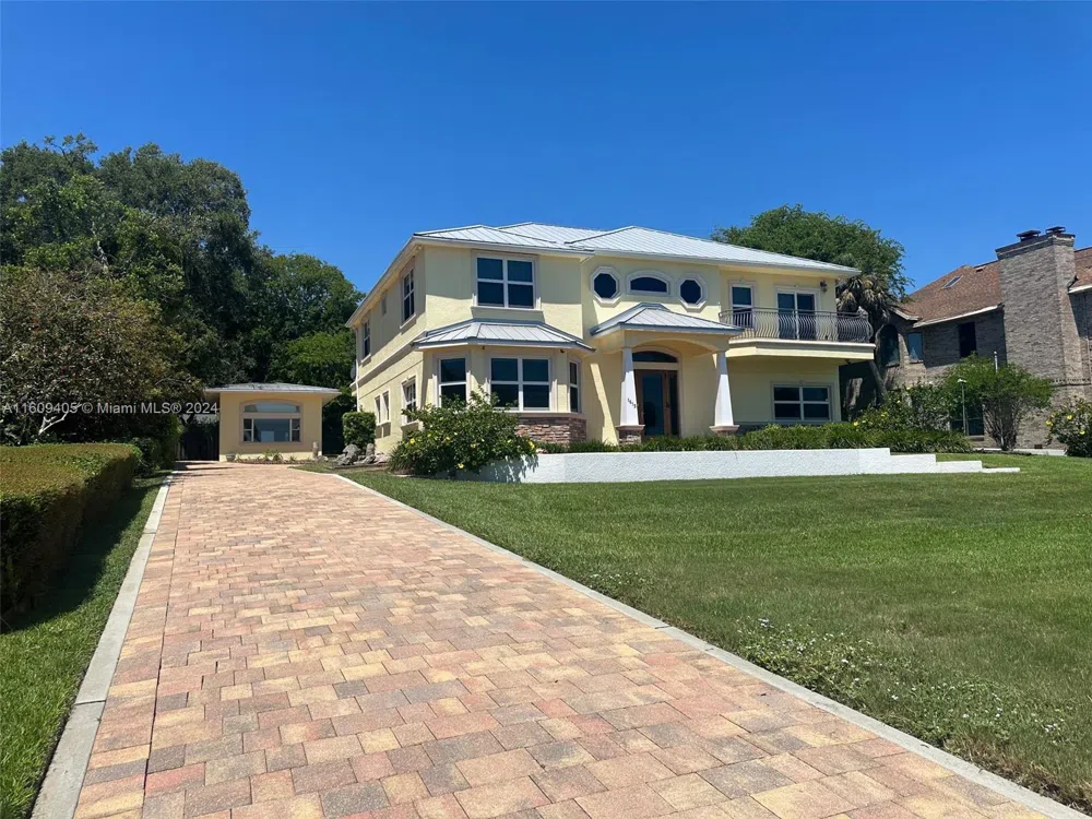 1613 Indian River Drive Cocoa, FL 32922