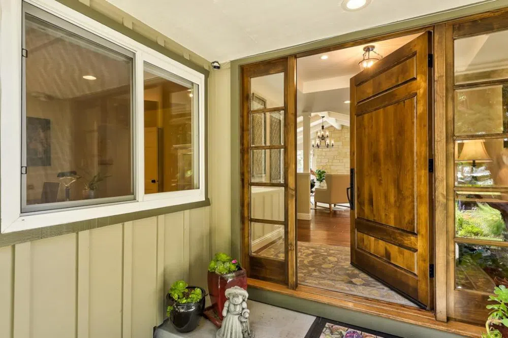 17799 Daves Avenue Monte Sereno, CA 95030