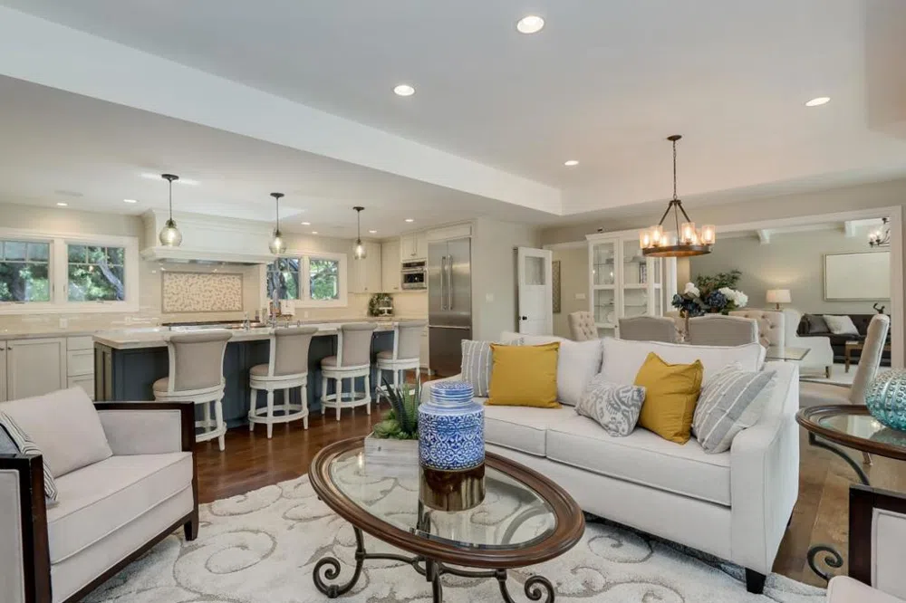 17799 Daves Avenue Monte Sereno, CA 95030
