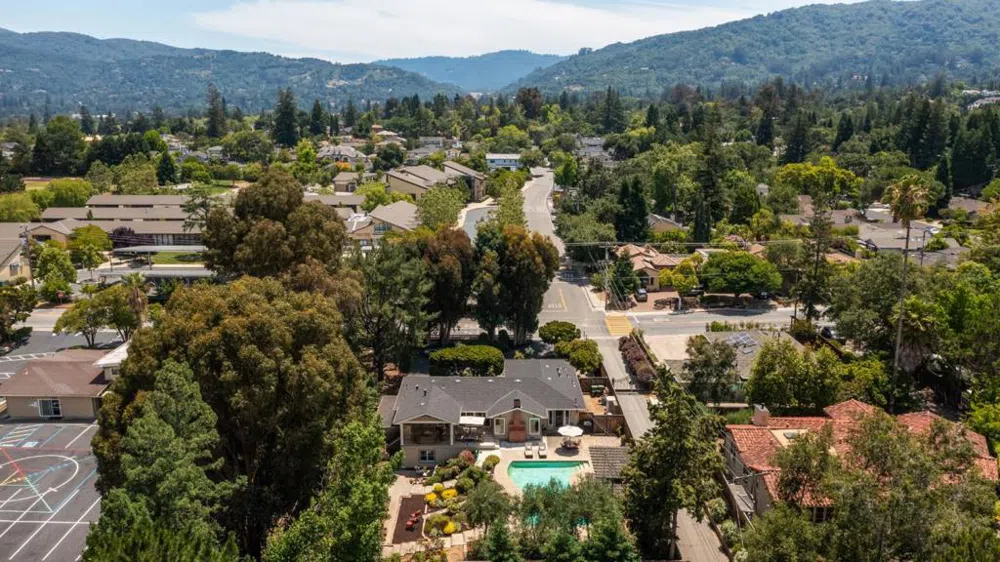 17799 Daves Avenue Monte Sereno, CA 95030
