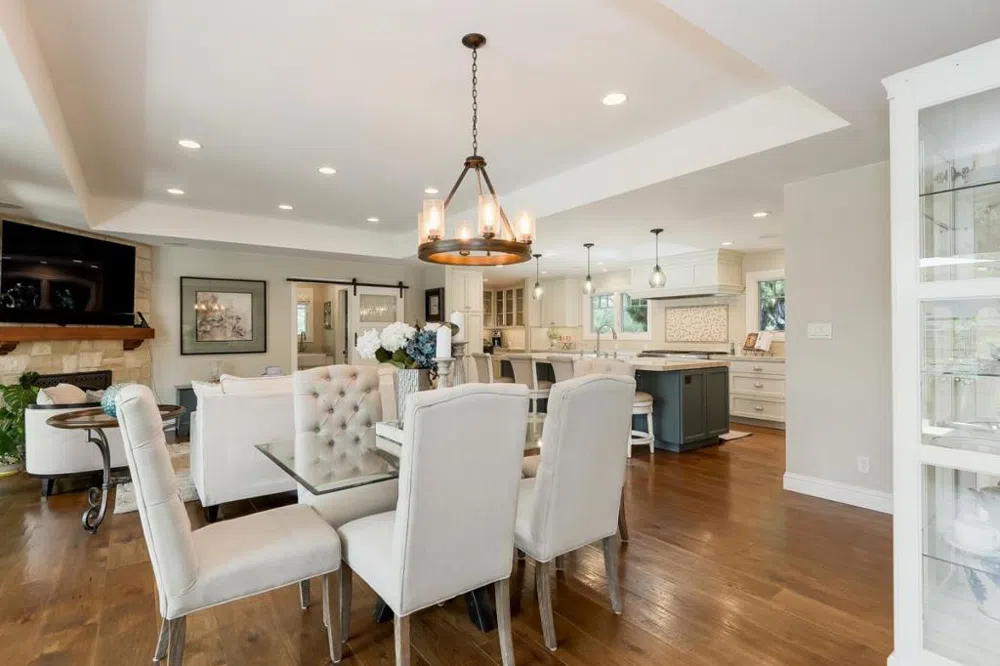 17799 Daves Avenue Monte Sereno, CA 95030