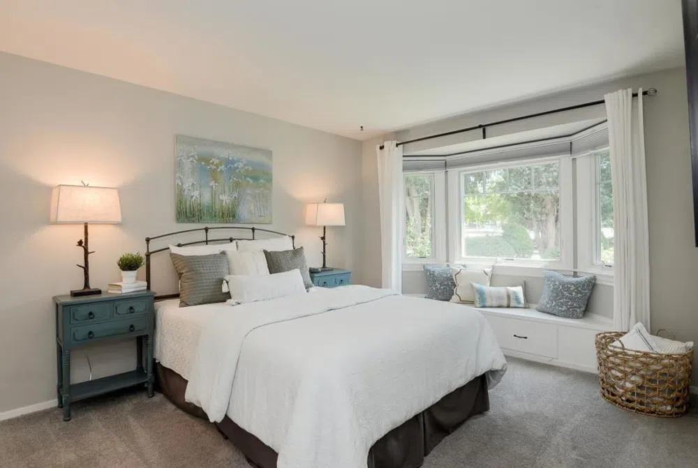 17799 Daves Avenue Monte Sereno, CA 95030