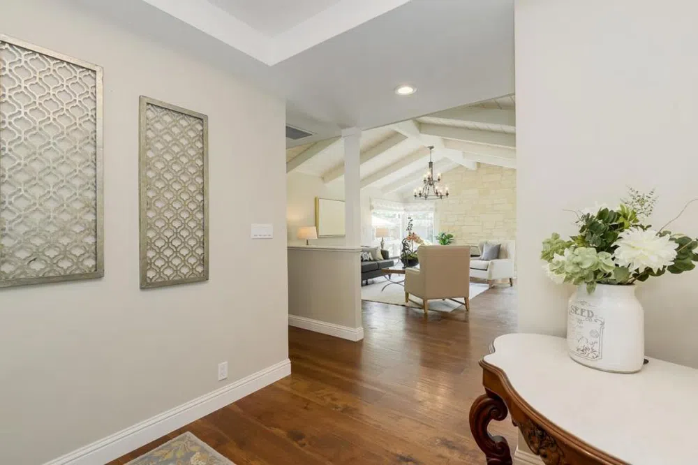 17799 Daves Avenue Monte Sereno, CA 95030