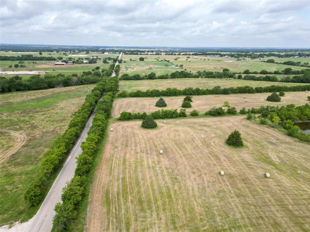 10955 Swafford Road Ponder, TX 76259
