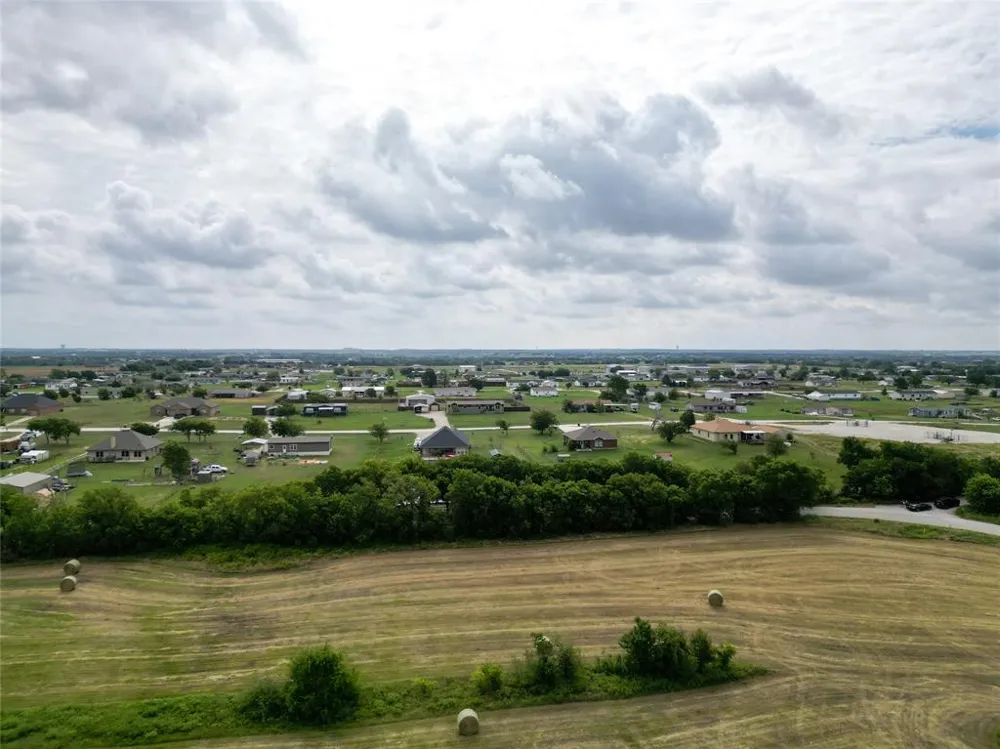 10955 Swafford Road Ponder, TX 76259