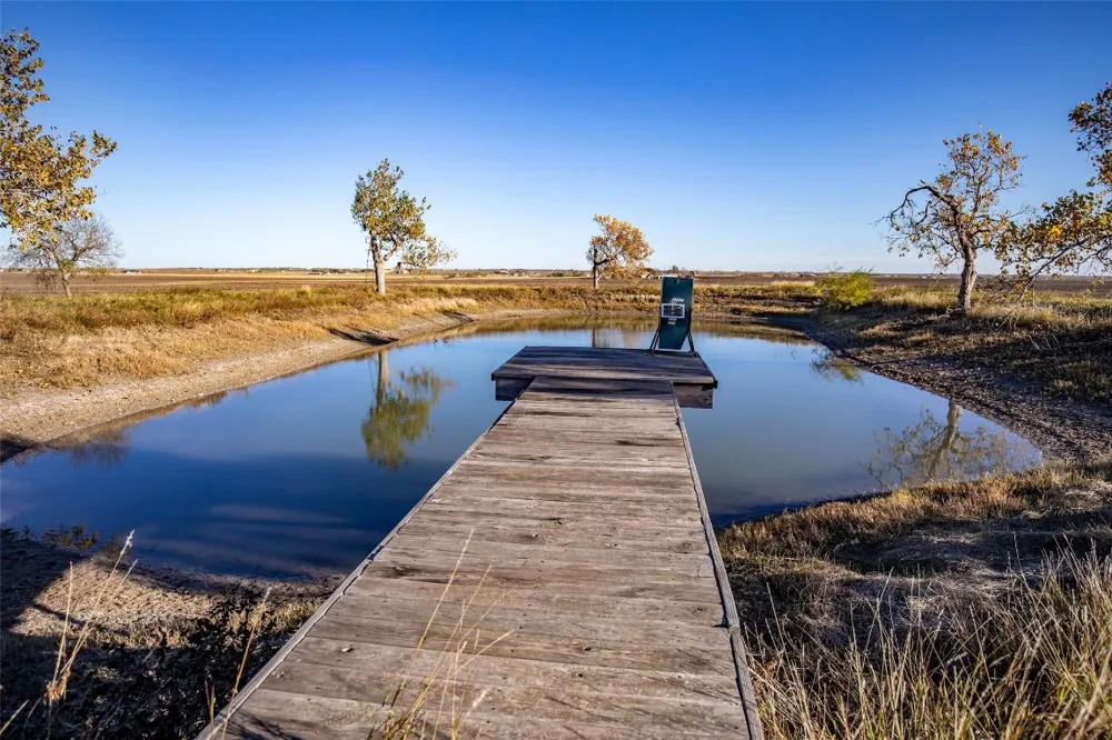 14914 Svenska Road Coupland, TX 78615