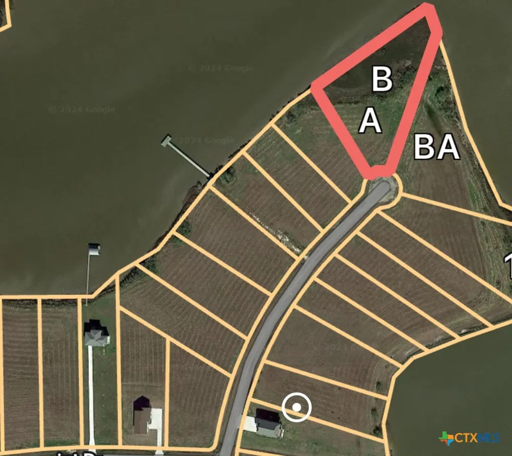 18 Bay Drive Palacios, TX 77465