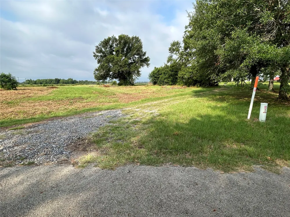 155 US Hwy 79 Palestine, TX 75803