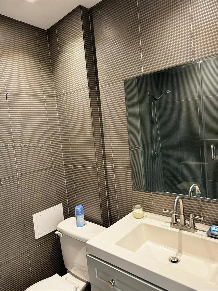 642 Michigan Ave #6 Miami Beach, FL 33139
