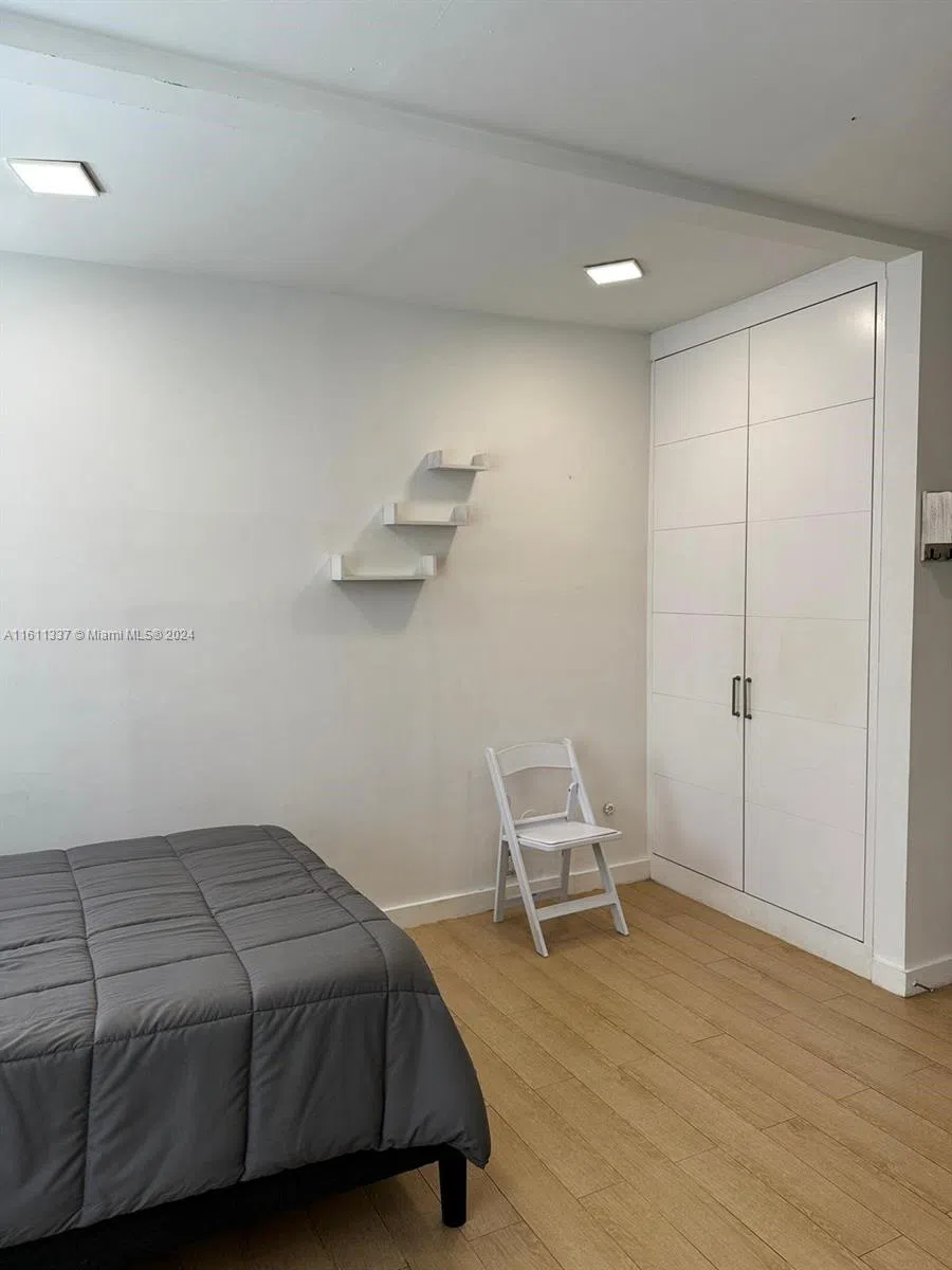 642 Michigan Ave #6 Miami Beach, FL 33139