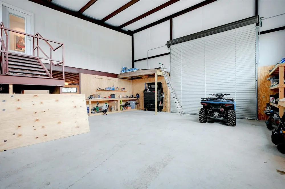 640 Ghost Dancer Fischer, TX 78623