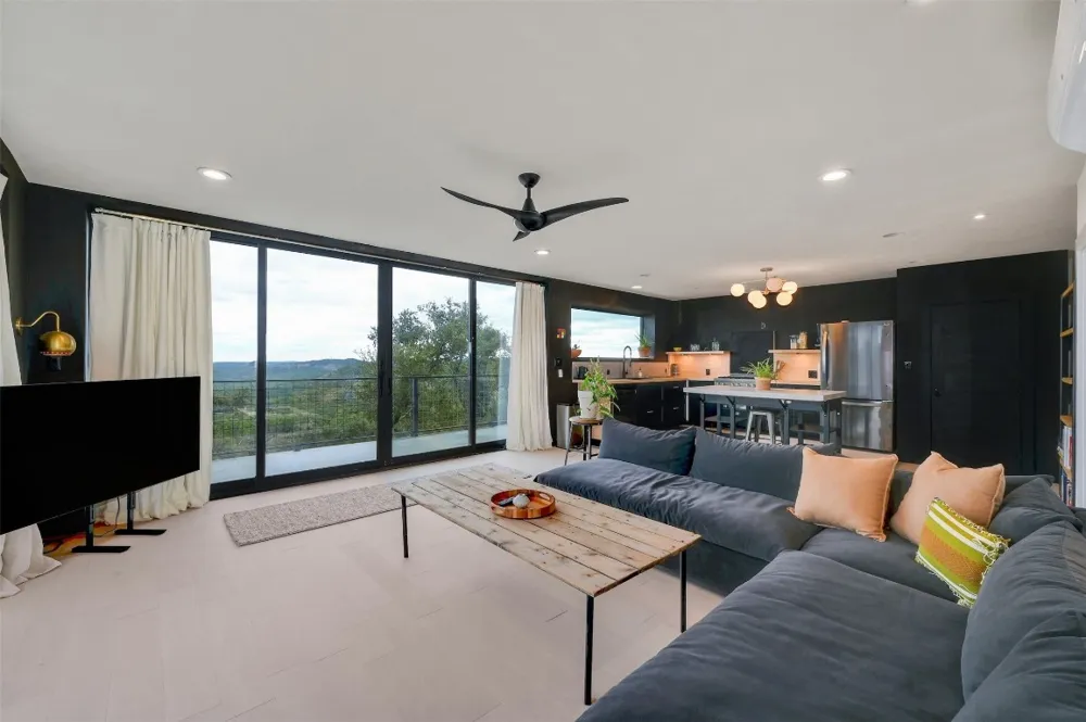 640 Ghost Dancer Fischer, TX 78623