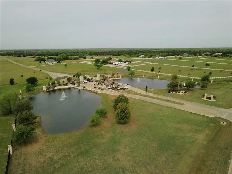 18037 Southhill Drive Whitney, TX 76692