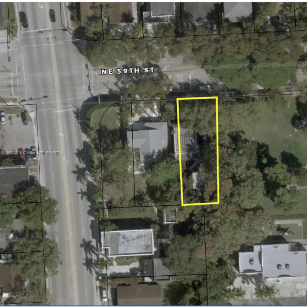 22 NE 59th St Miami, FL 33137
