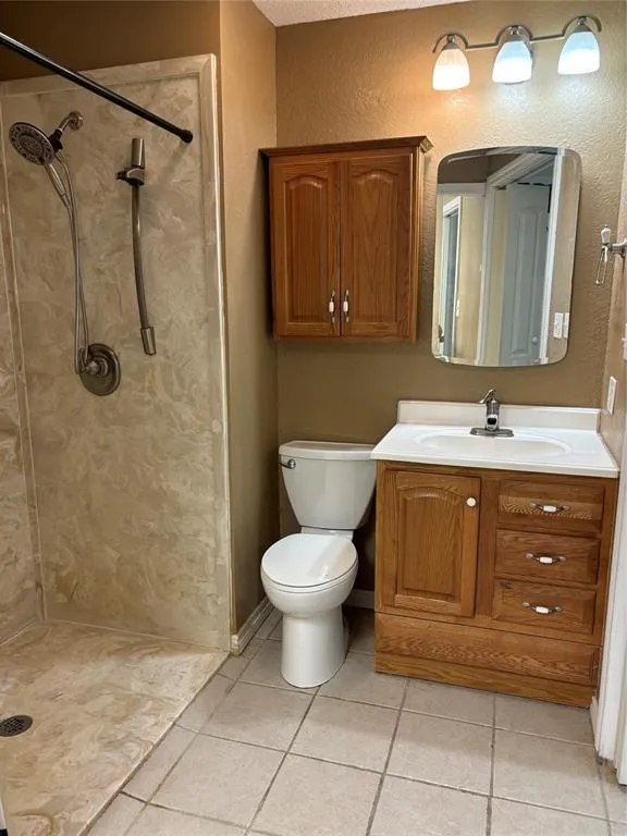 161 Big Bend Drive Whitney, TX 76692