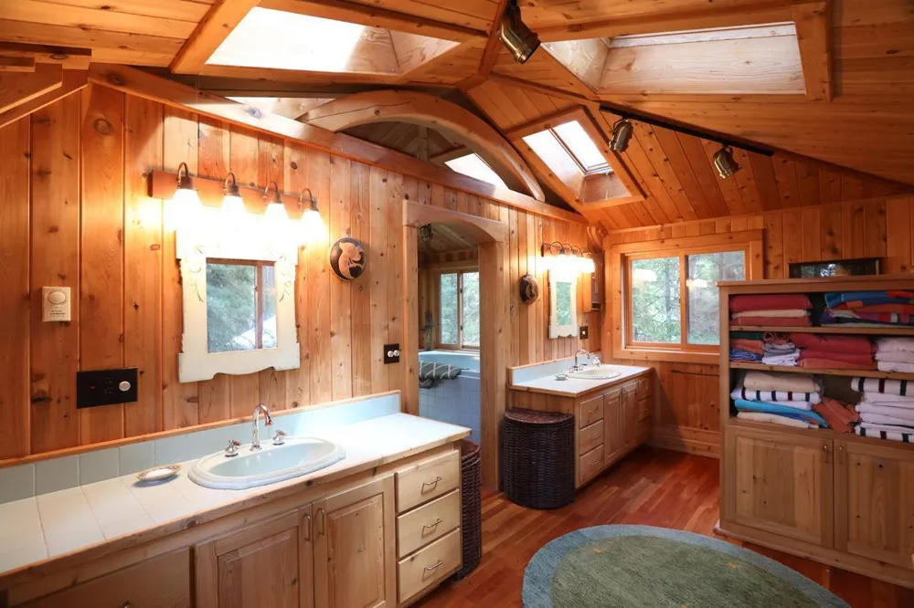 2928 Waters Island and Dock Van Vac Road Ely, MN 55731