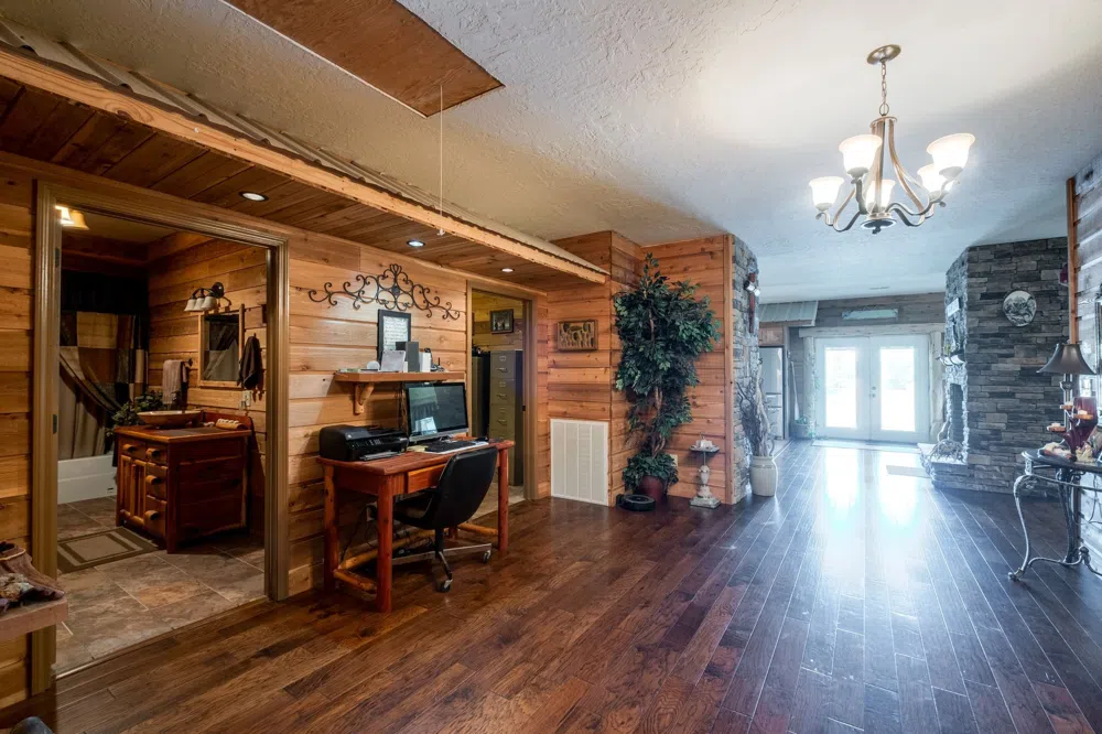 351 New Era Landing Rd Linden, TN 37096