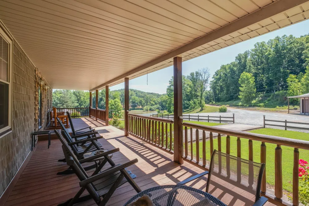351 New Era Landing Rd Linden, TN 37096