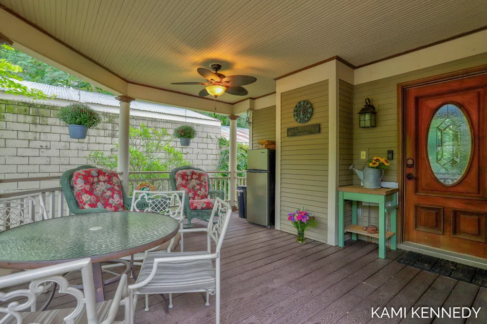 447 Butler Street Saugatuck, MI 49453