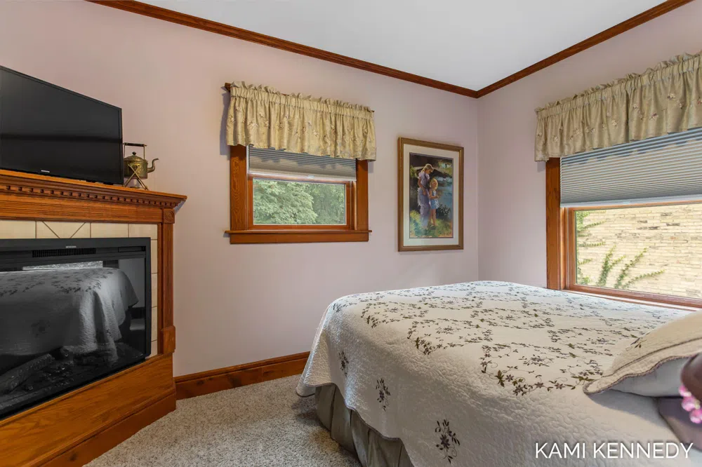 447 Butler Street Saugatuck, MI 49453