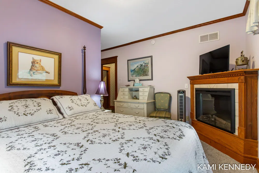 447 Butler Street Saugatuck, MI 49453