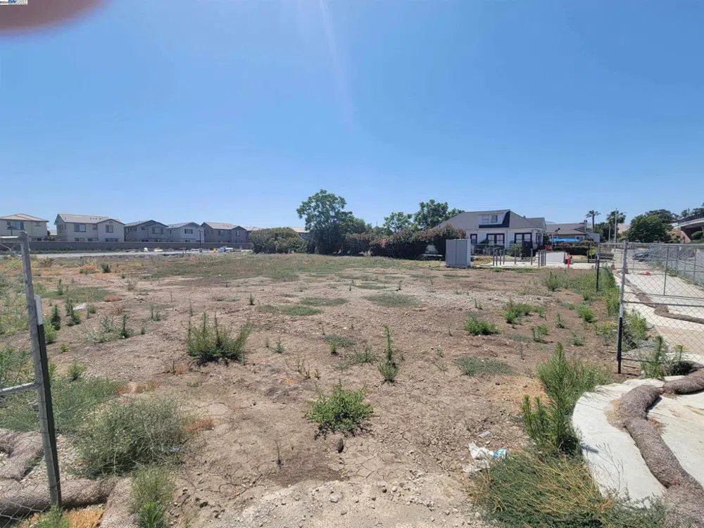 310 Central Ave. Pittsburg, CA 94565