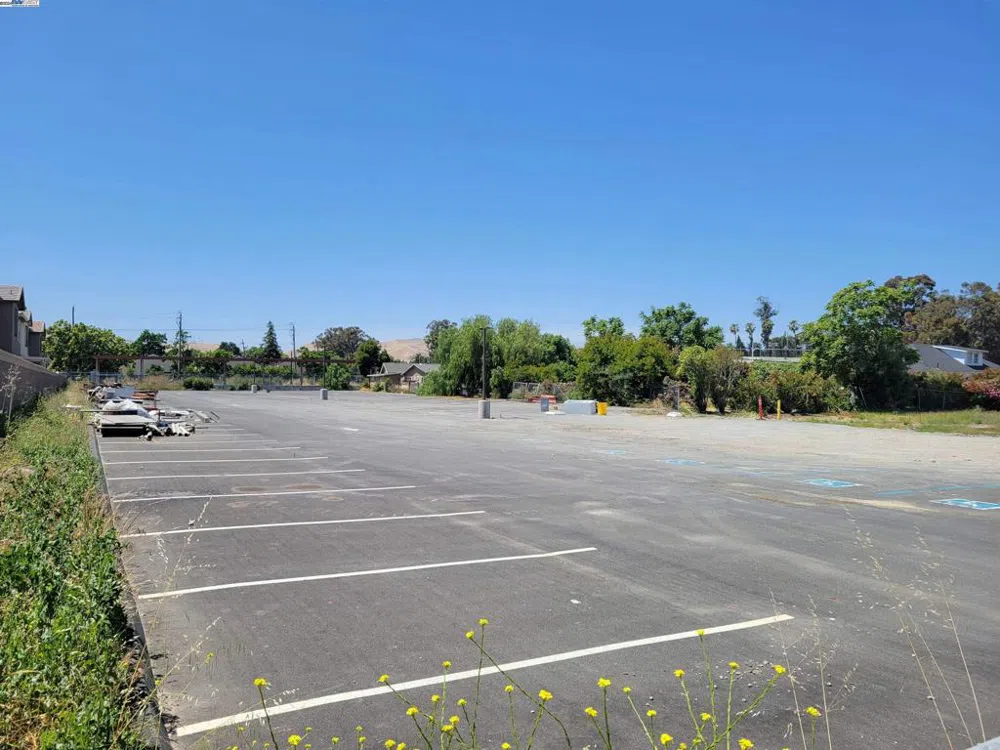 310 Central Ave. Pittsburg, CA 94565