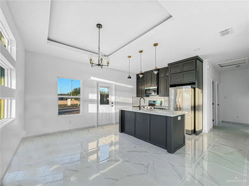 610 Buccaneer Drive Hidalgo, TX 78557